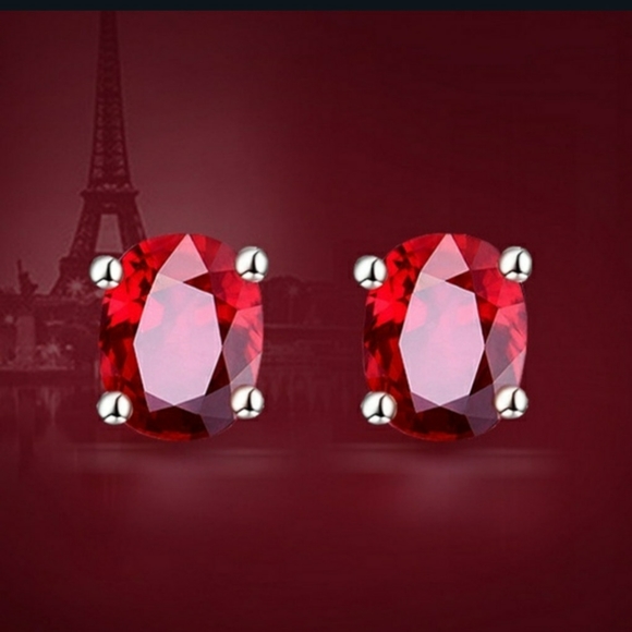 🎀925-2ct Ruby Studs - Picture 6 of 6